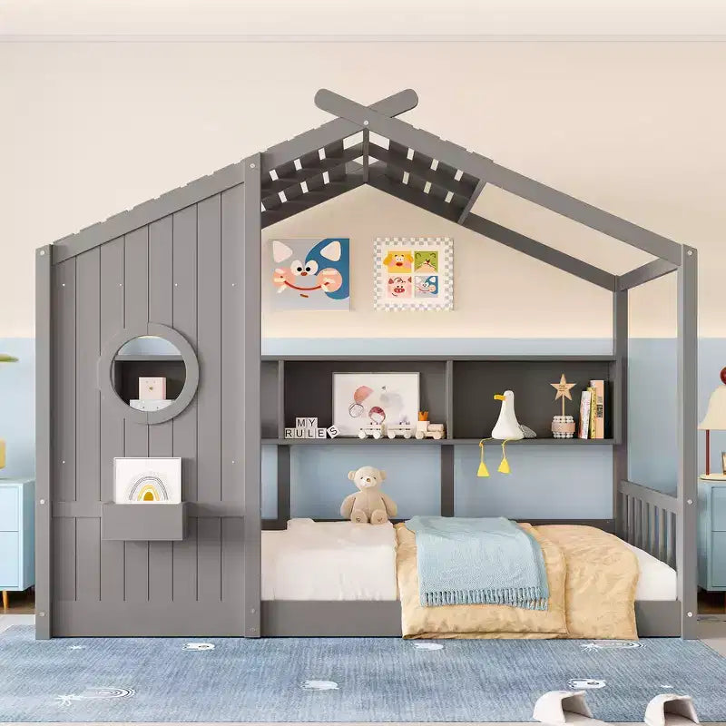 Lit cabane au sol simple, lit Montessori pour enfants avec étagère de rangement et toit