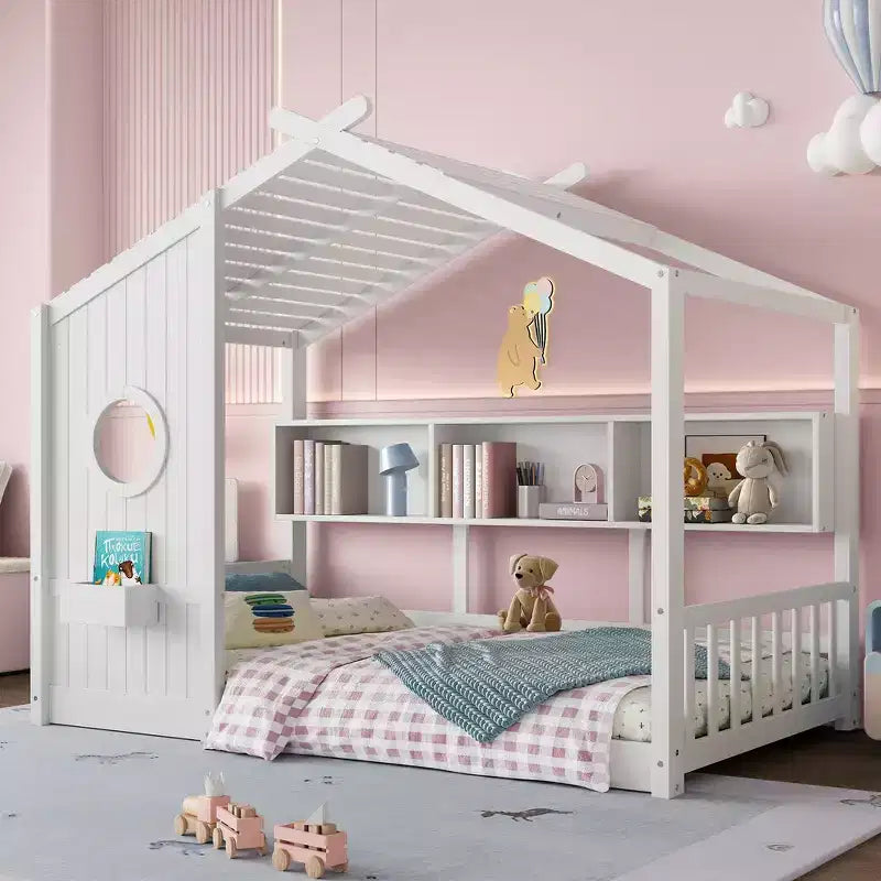 Lit cabane au sol simple, lit Montessori pour enfants avec étagère de rangement et toit