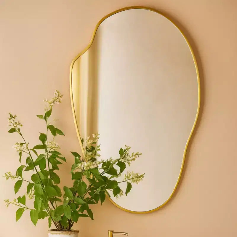 Miroir mural asymétrique irrégulier or brossé, 22x34 po, cadre en laiton, pour salle de bain, entrée, chambre d'enfant