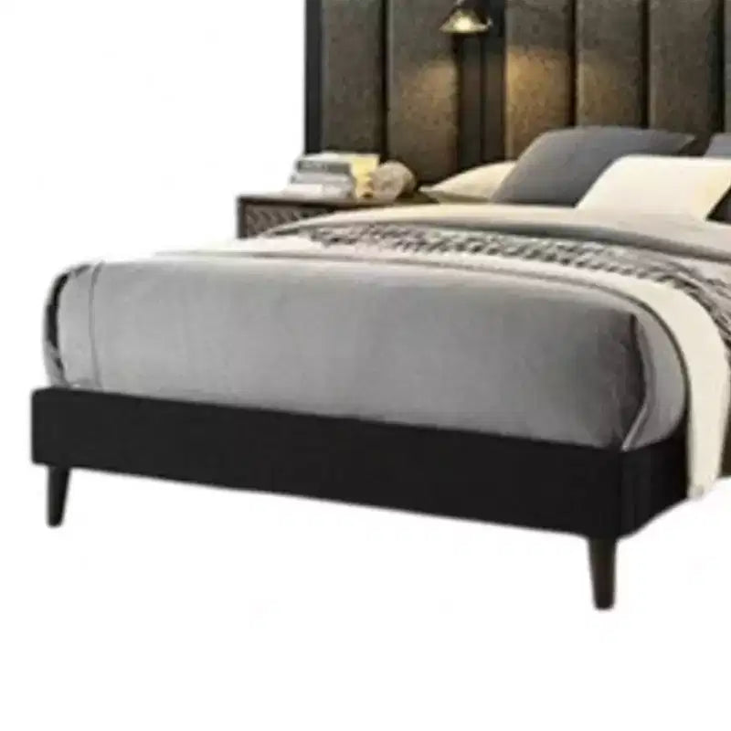 Lit Queen Size avec Cadre en Bois Marron Foncé, Tête de Lit Rembourrée et Éclairage LED Intégré