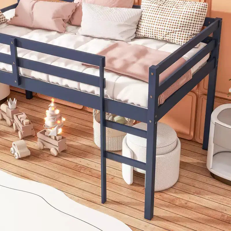Lit mezzanine double, en bois d'hévéa massif avec échelle et lattes renforcées, bleu