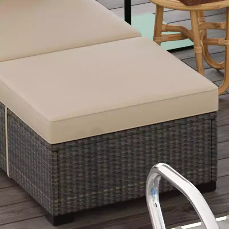 Ensemble de 2 chaises longues de patio, chaises longues d'extérieur en rotin et osier avec inclinaison réglable et coussins