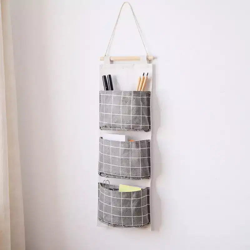 Organisateur mural suspendu avec trois poches et motif quadrillé noir, 57,15 x 19,81 cm
