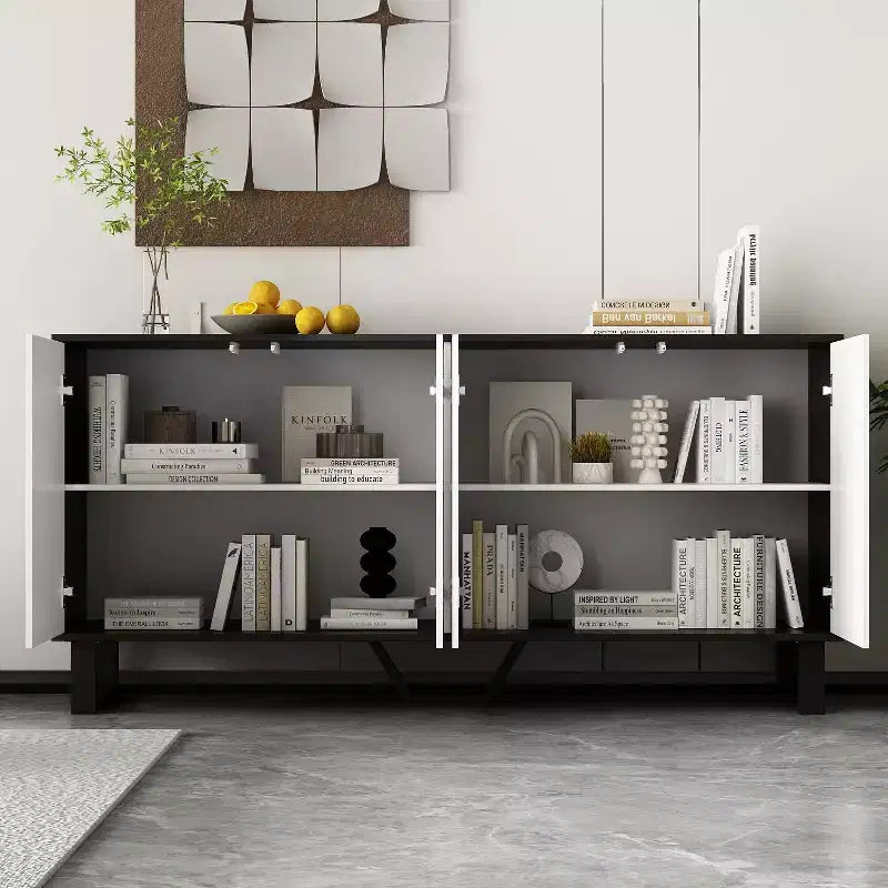 Bahut/Buffet moderne noir et blanc avec portes à motifs géométriques, étagères réglables et grand espace de rangement pour la salle à manger et le salon