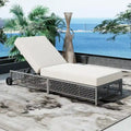 Chaise longue d'extérieur - Chaise longue de patio en rotin avec dossier inclinable sur 5 positions, coussin et roues