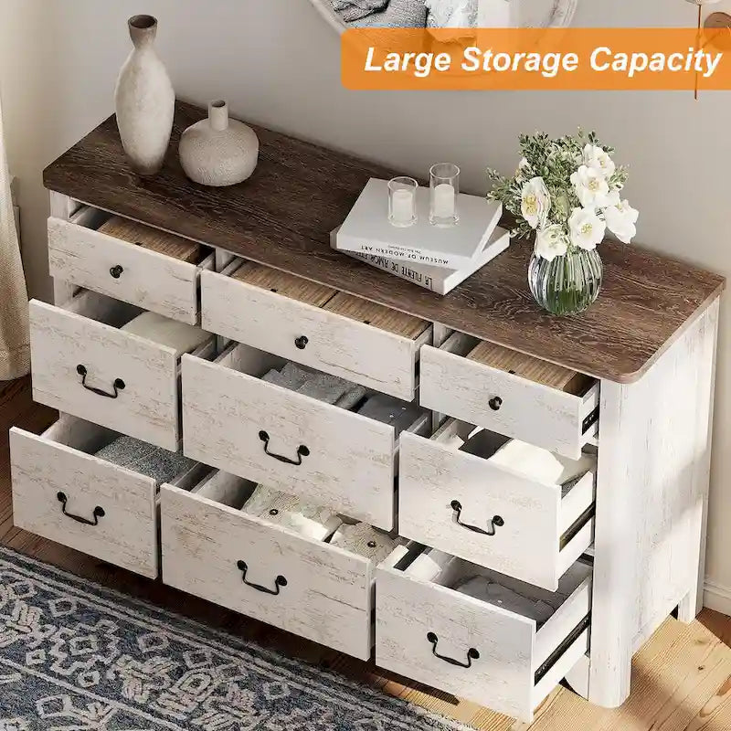 Meuble TV commode WAMPAT 53,5 po de large au style rustique blanc avec bords incurvés et grands tiroirs