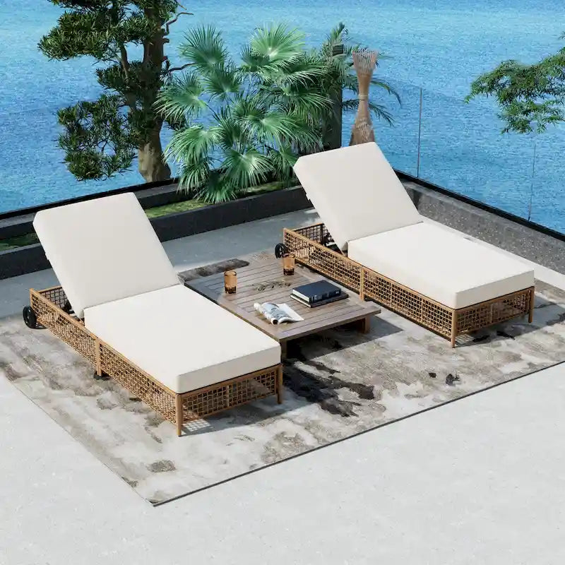 Chaise longue de patio avec dossier inclinable à 5 positions, coussin et roulettes