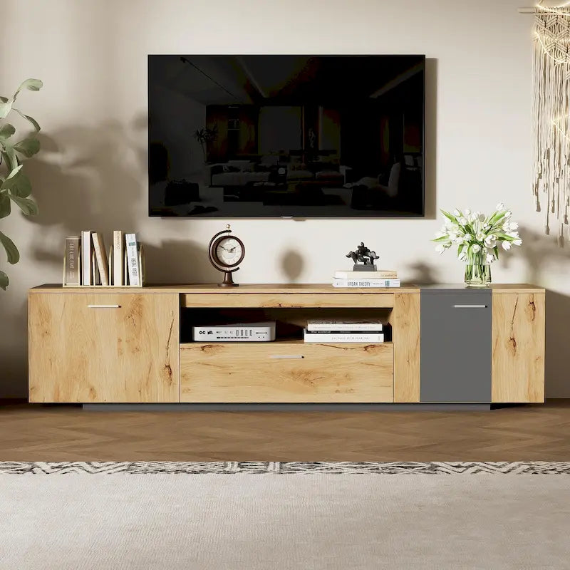 Meuble TV 70,86" gris et bois naturel avec 3 armoires et tiroir pour téléviseurs jusqu'à 80"