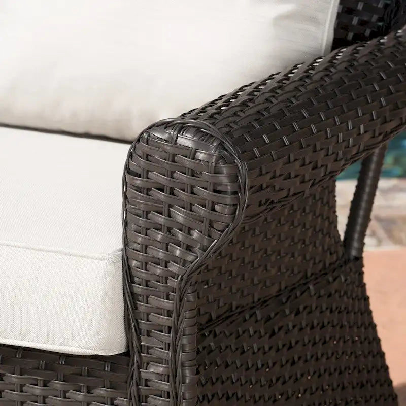 Fauteuil à bascule pivotant en osier d'extérieur Amaya avec coussin (lot de 4) par Christopher Knight Home