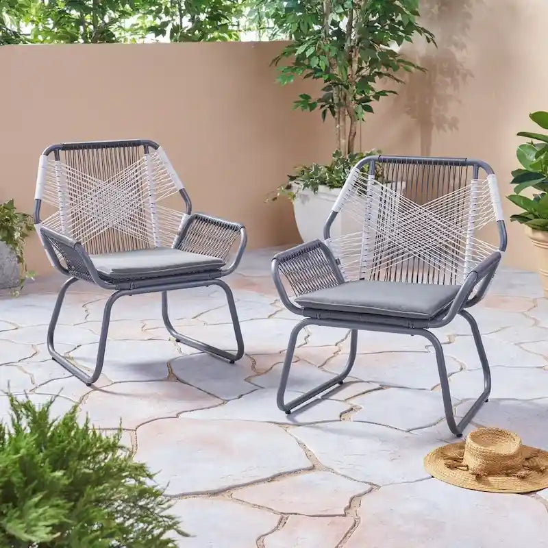 Lot de 2 fauteuils de club d'extérieur en rotin synthétique Milan par Christopher Knight Home
