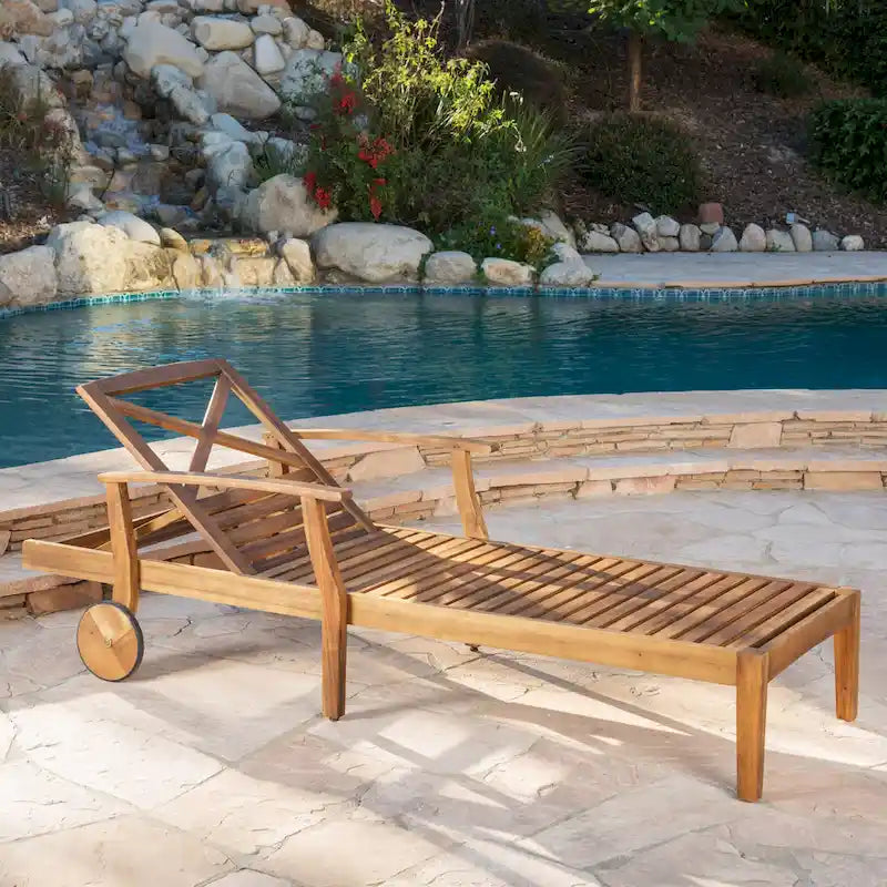 Bain de soleil Perla d'extérieur en bois d'acacia avec coussin de Christopher Knight Home