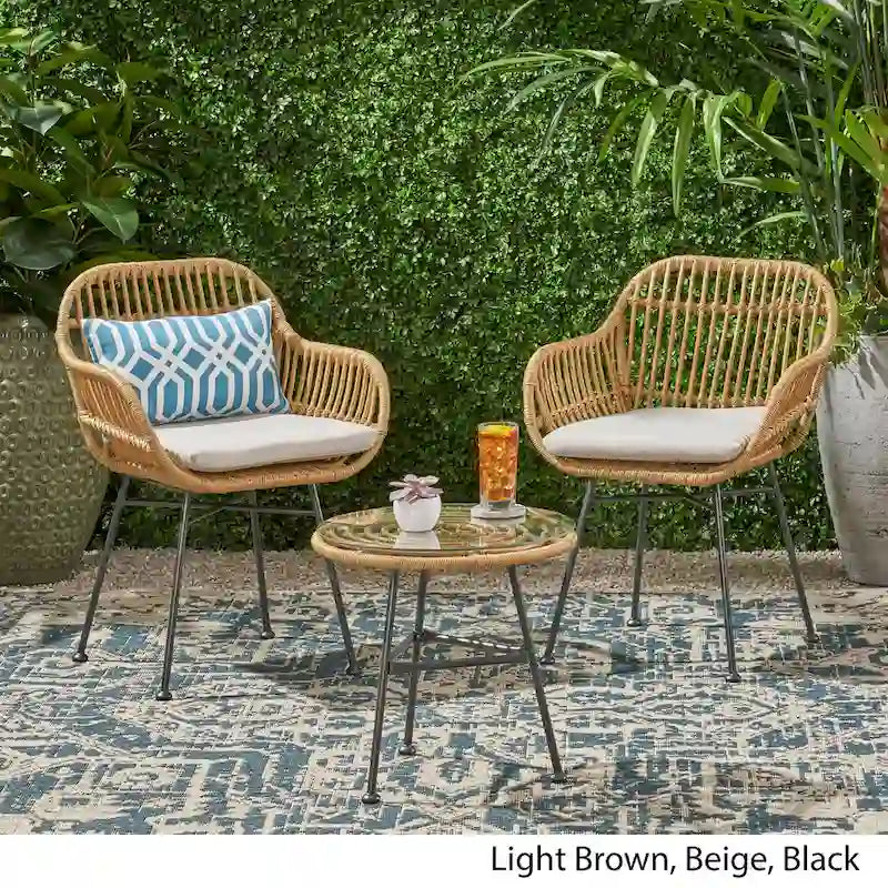 Ensemble de conversation d'extérieur Lehrman deux places en similicuir tressé avec table en verre trempé par Christopher Knight Home