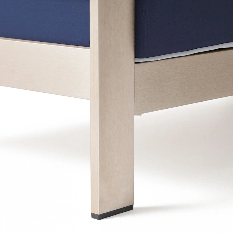 Fauteuils de club en aluminium Cape avec coussins Sunbrella en option (lot de 4) par Christopher Knight Home