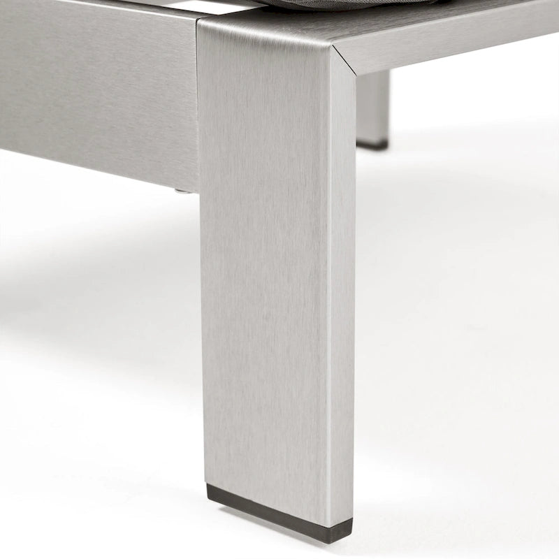 Ensemble canapé trois places en aluminium et pouf d'extérieur Cape Coral avec tables d'appoint par Christopher Knight Home