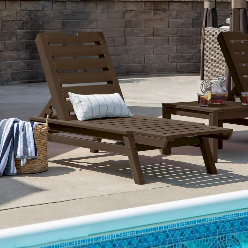 Chaise longue commerciale empilable HIGHWOOD Crestone