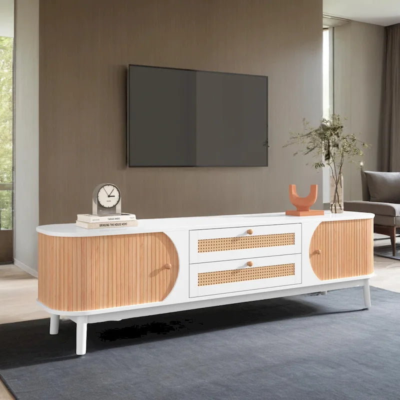 Meuble TV en rotin pour téléviseurs jusqu'à 75 pouces, console média de style ferme moderne, meuble de divertissement avec pieds en bois massif