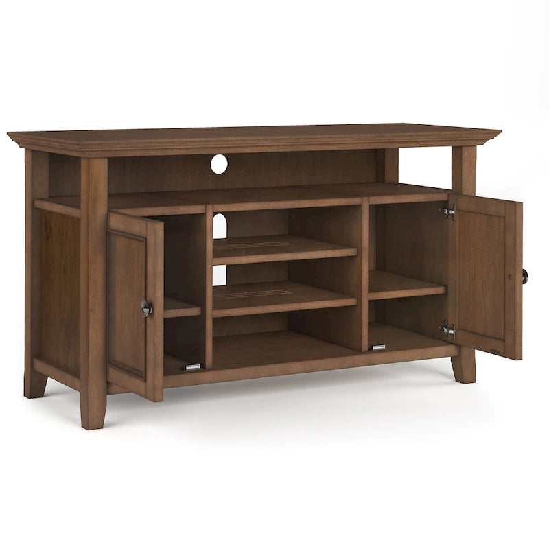 Meuble TV de style transitionnel en bois massif de 54 po de large WYNDENHALL Halifax - 54 L x 18,9 P x 31,9 H