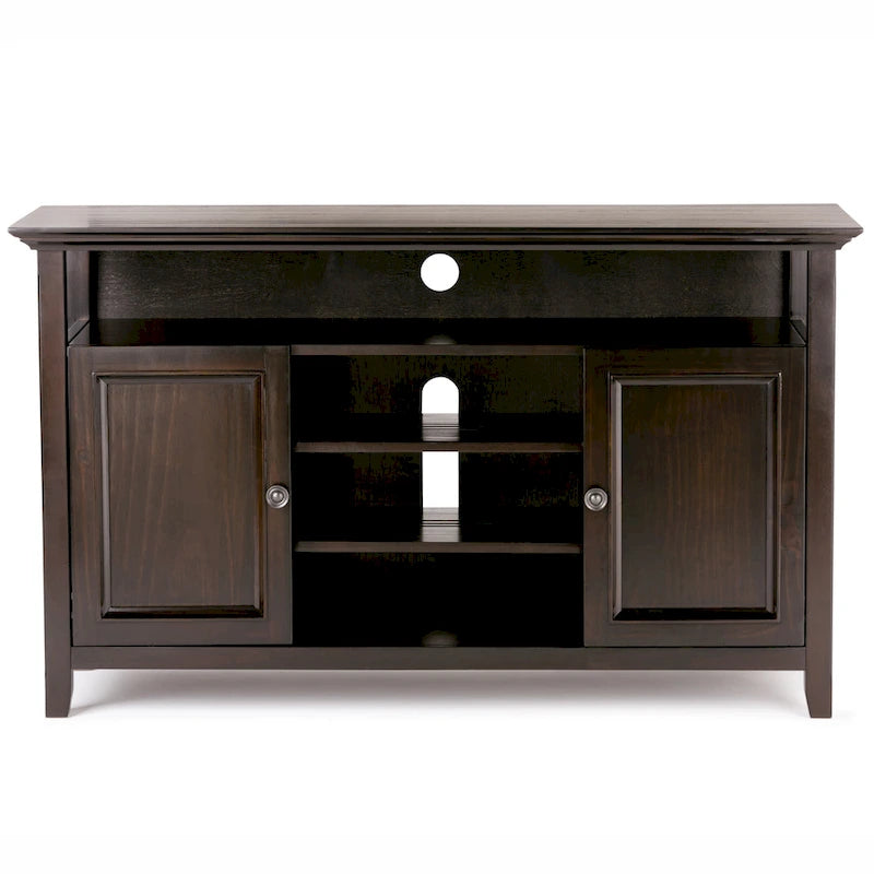 Meuble TV de style transitionnel en bois massif de 54 po de large WYNDENHALL Halifax - 54 L x 18,9 P x 31,9 H