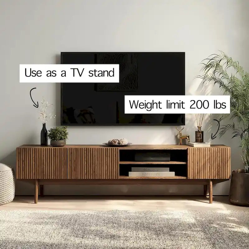 Meuble TV Living Skog Kelly pour téléviseurs jusqu'à 65 po avec pieds en bois au design scandinave moderne du milieu du siècle