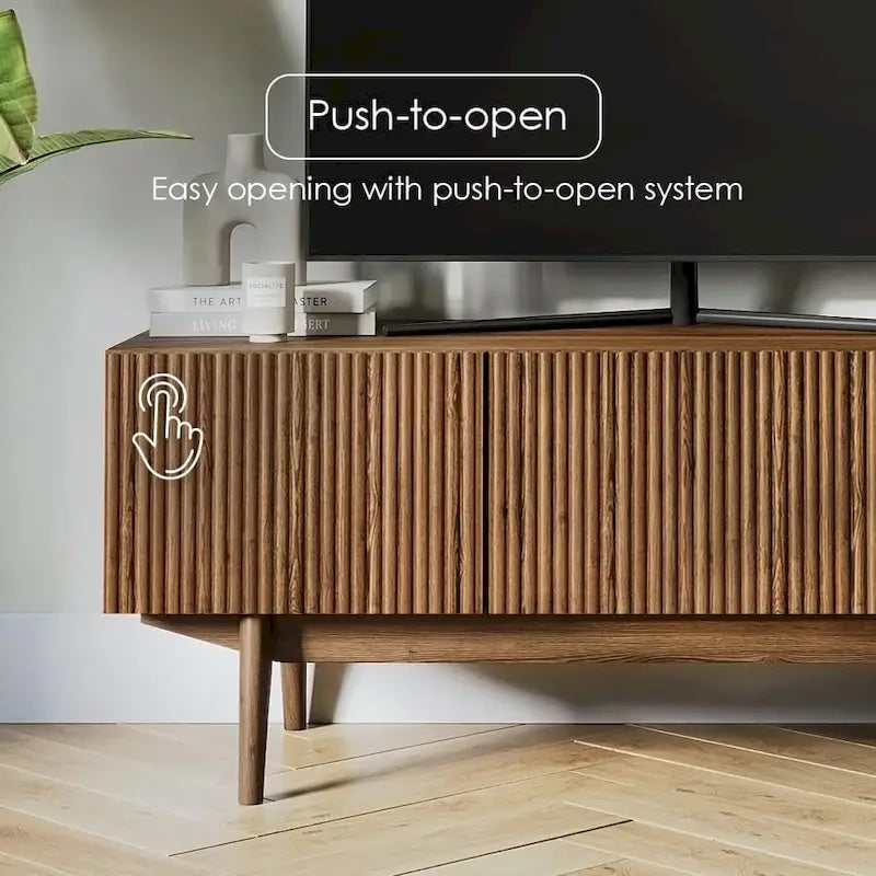 Meuble TV Living Skog Kelly pour téléviseurs jusqu'à 65 po avec pieds en bois au design scandinave moderne du milieu du siècle