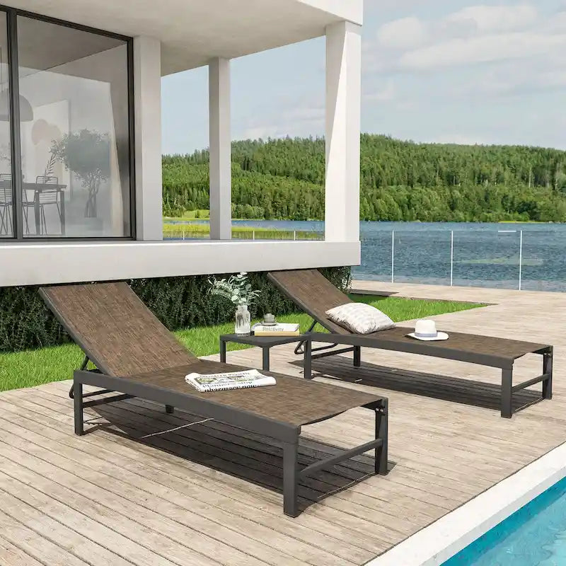 VredHom Chaises longues de jardin réglables en aluminium et table d'appoint – 153,4 cm (L) x 62,5 cm (l) x 40,9/103,6 cm (H)