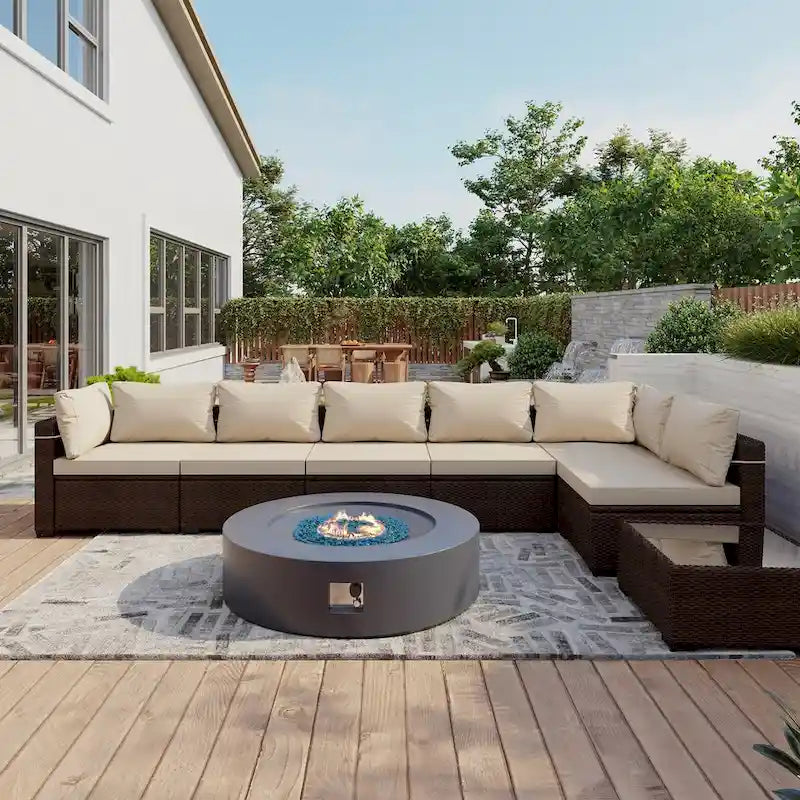 Ensemble de mobilier de jardin UPHA 8 pièces avec table de foyer au propane de 50 000 BTU, coussins beiges / bleu marine