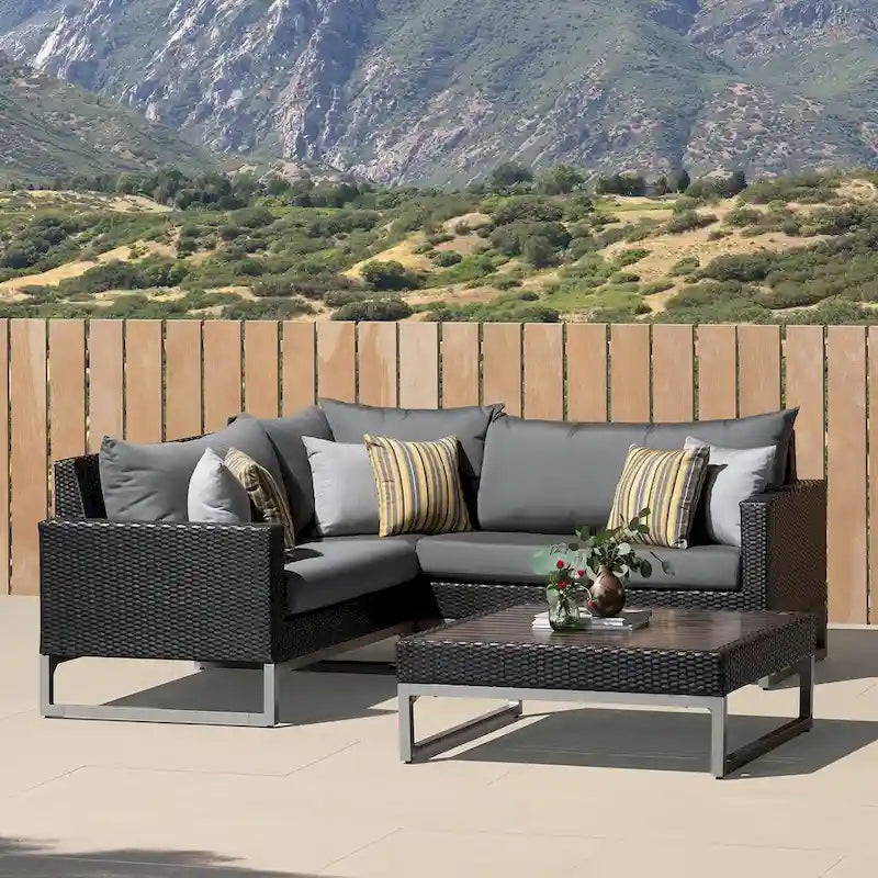 Sectionnel d'extérieur 4 pièces Milo Espresso Sunbrella avec table pour patio