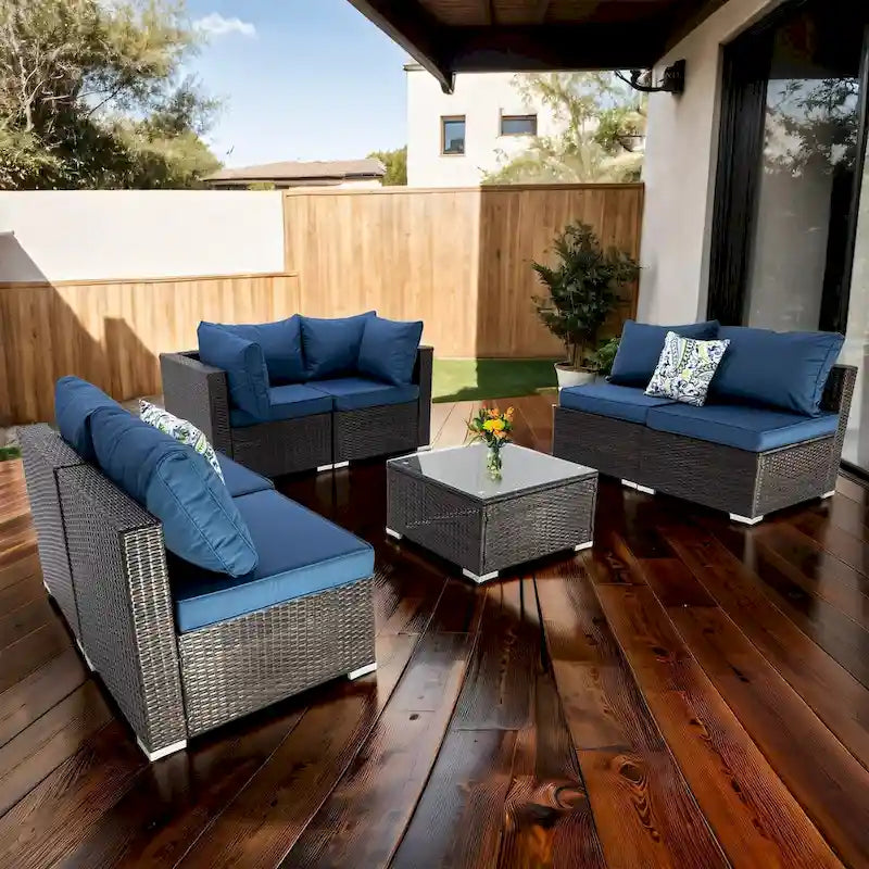 Ensemble sectionnel d'extérieur en osier marron 7 pièces avec coussins et table basse