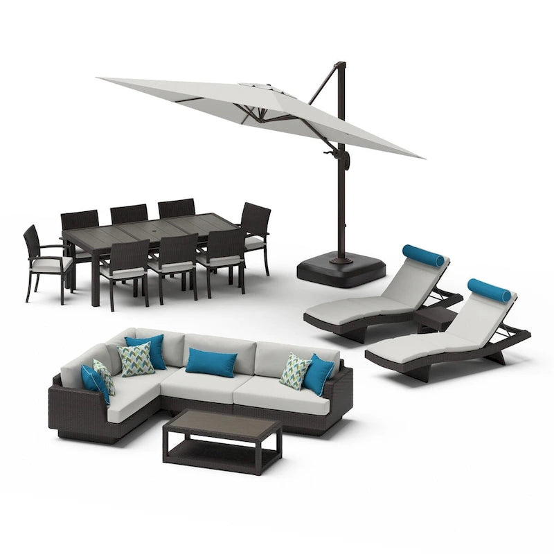 Ensemble de salle à manger et de salon d'extérieur sectionnel 18 pièces Portofino Comfort Sunbrella avec parasol