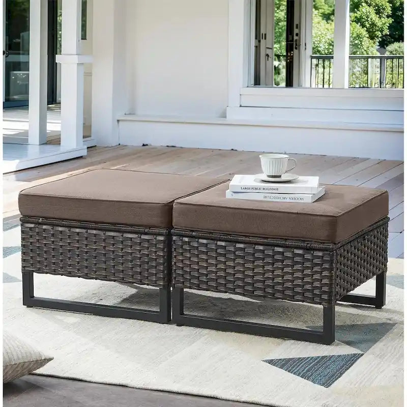 Chaises de patio en rotin avec 2 poufs - Marron