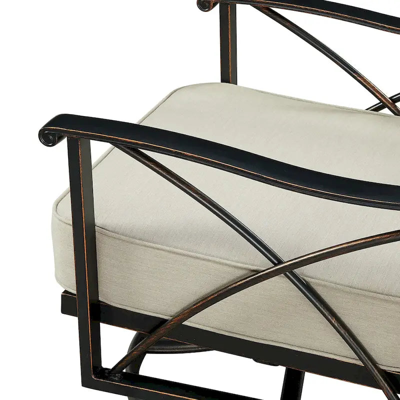 Paire de fauteuils de club pivotants à bascule en aluminium noir avec coussins